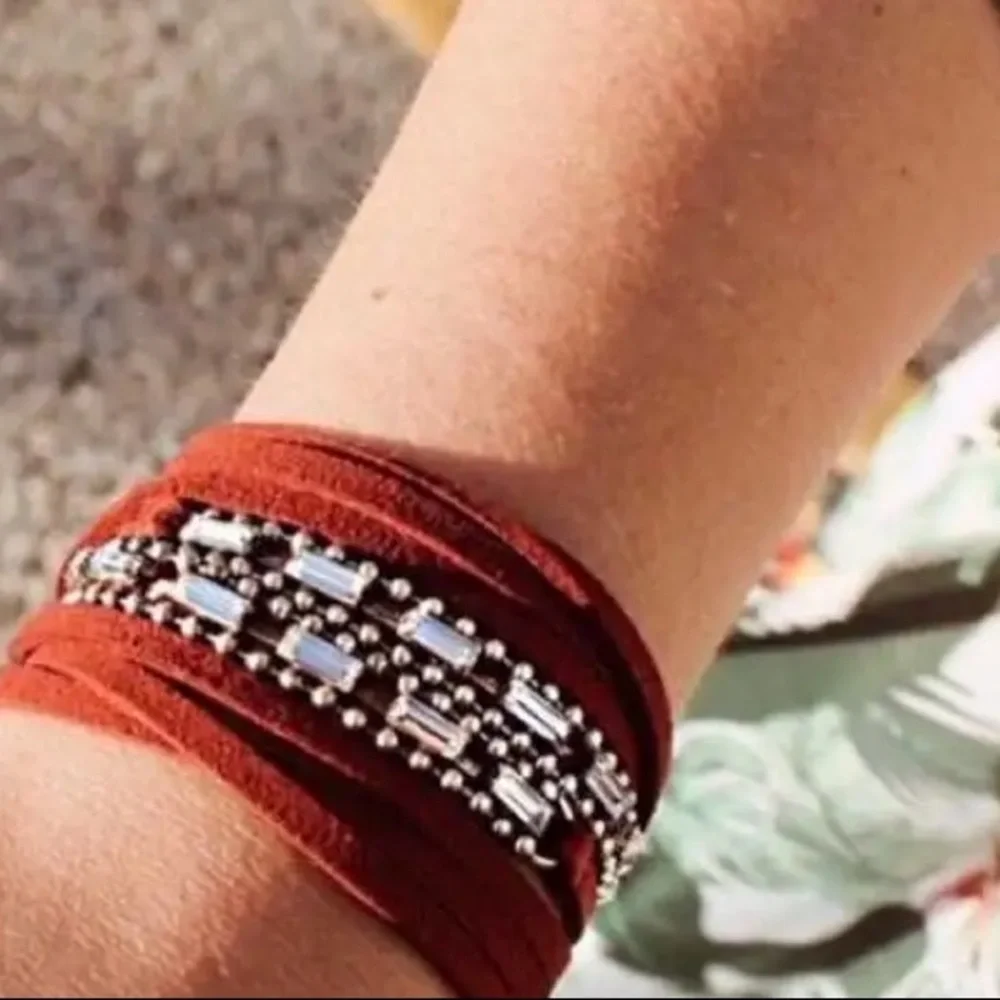 Chloe+Isabel Suede Headband by Jen Atkin. Brand new!
